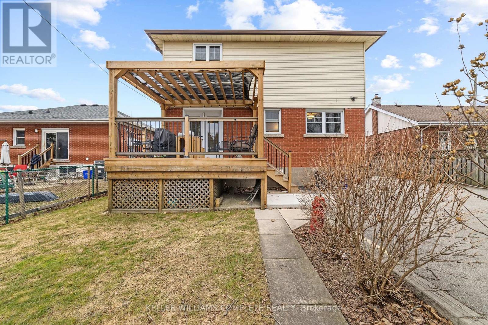 150 West 24th Street, Hamilton, Ontario  L9C 4W4 - Photo 35 - X12066732