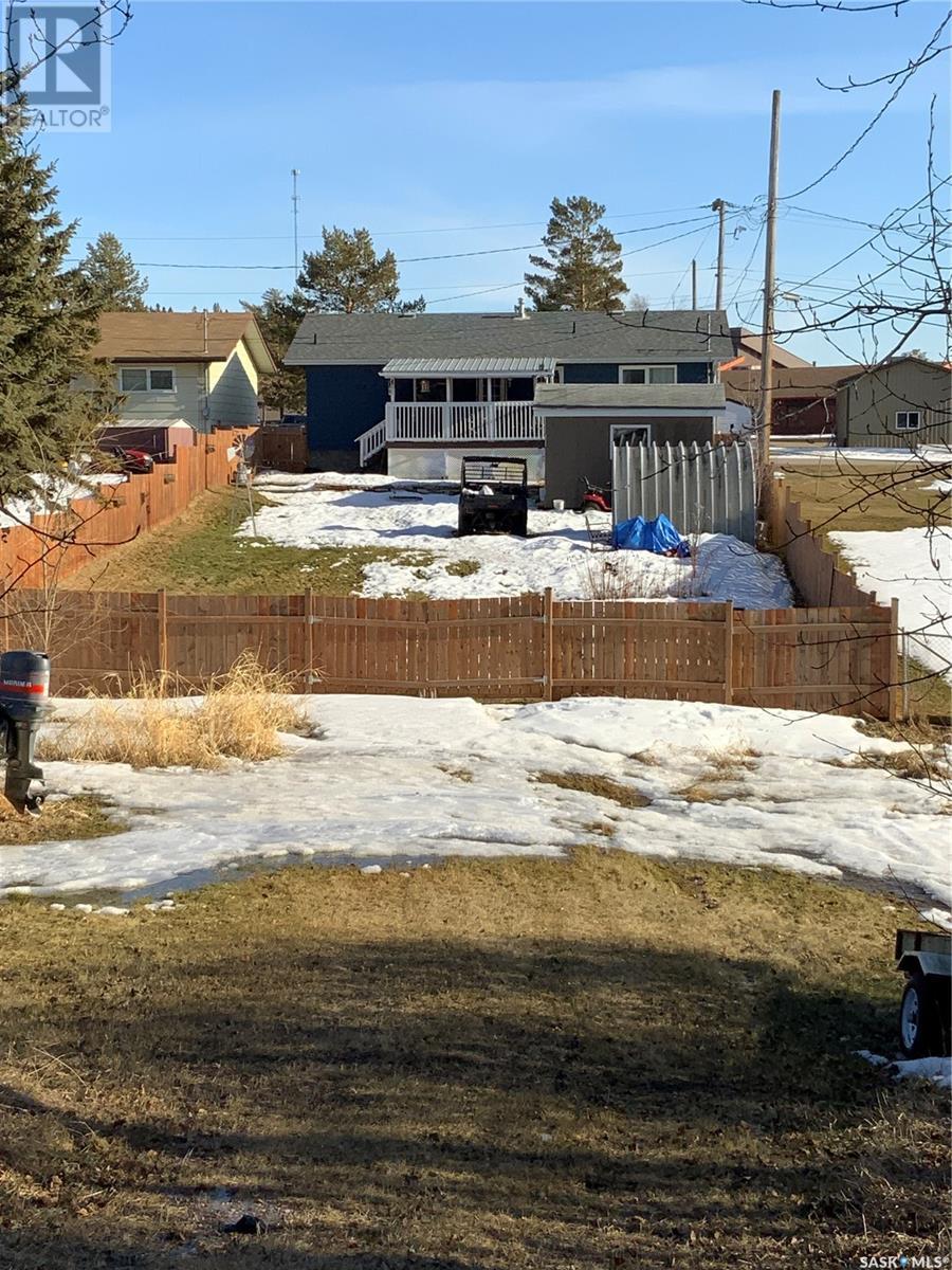 94 Gilbert Street, Big River, Saskatchewan  S0J 0E0 - Photo 2 - SK001955