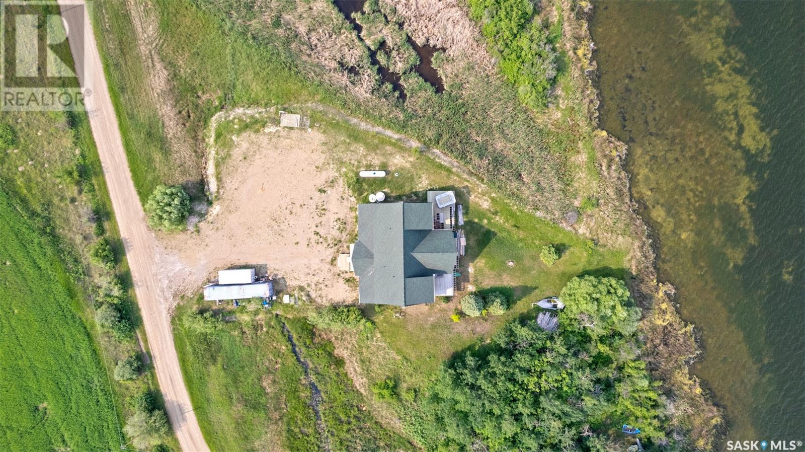 Martin's Lake Scenic Waterfront Log Home, Leask Rm No. 464, Saskatchewan  S0J 1M0 - Photo 8 - SK001928
