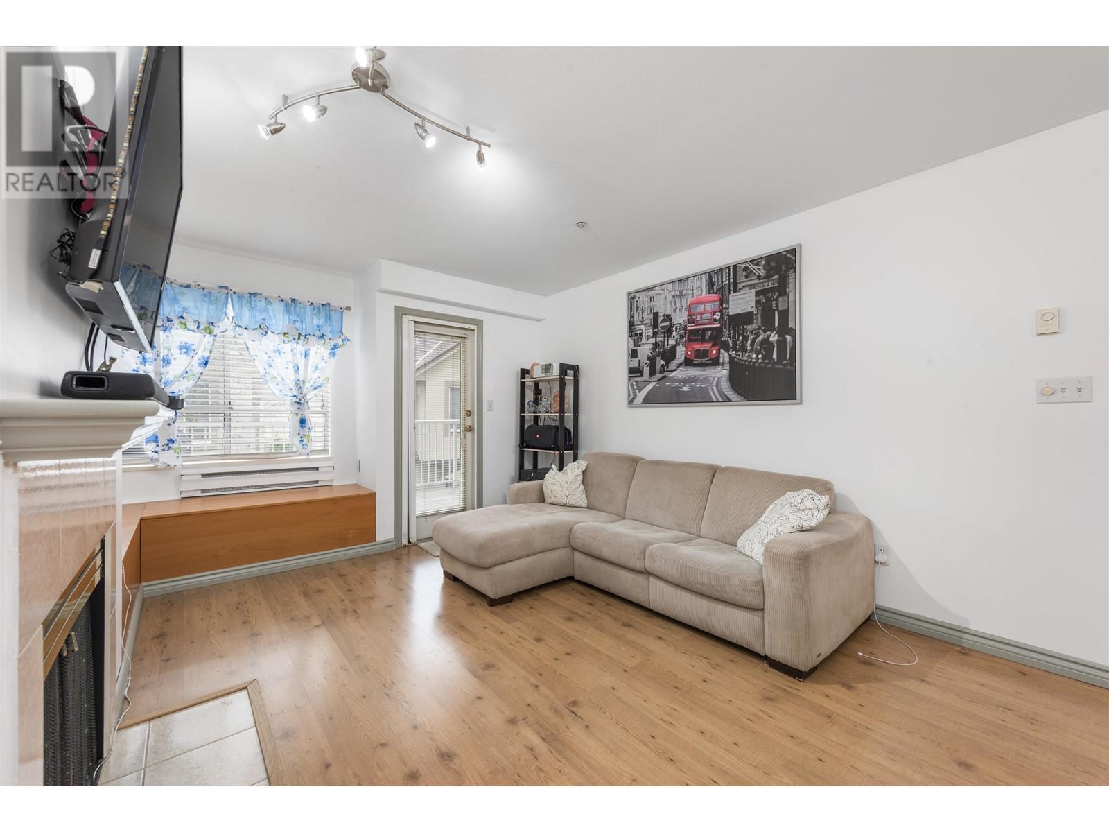 Property at 115 3400 SE MARINE DRIVE image 2