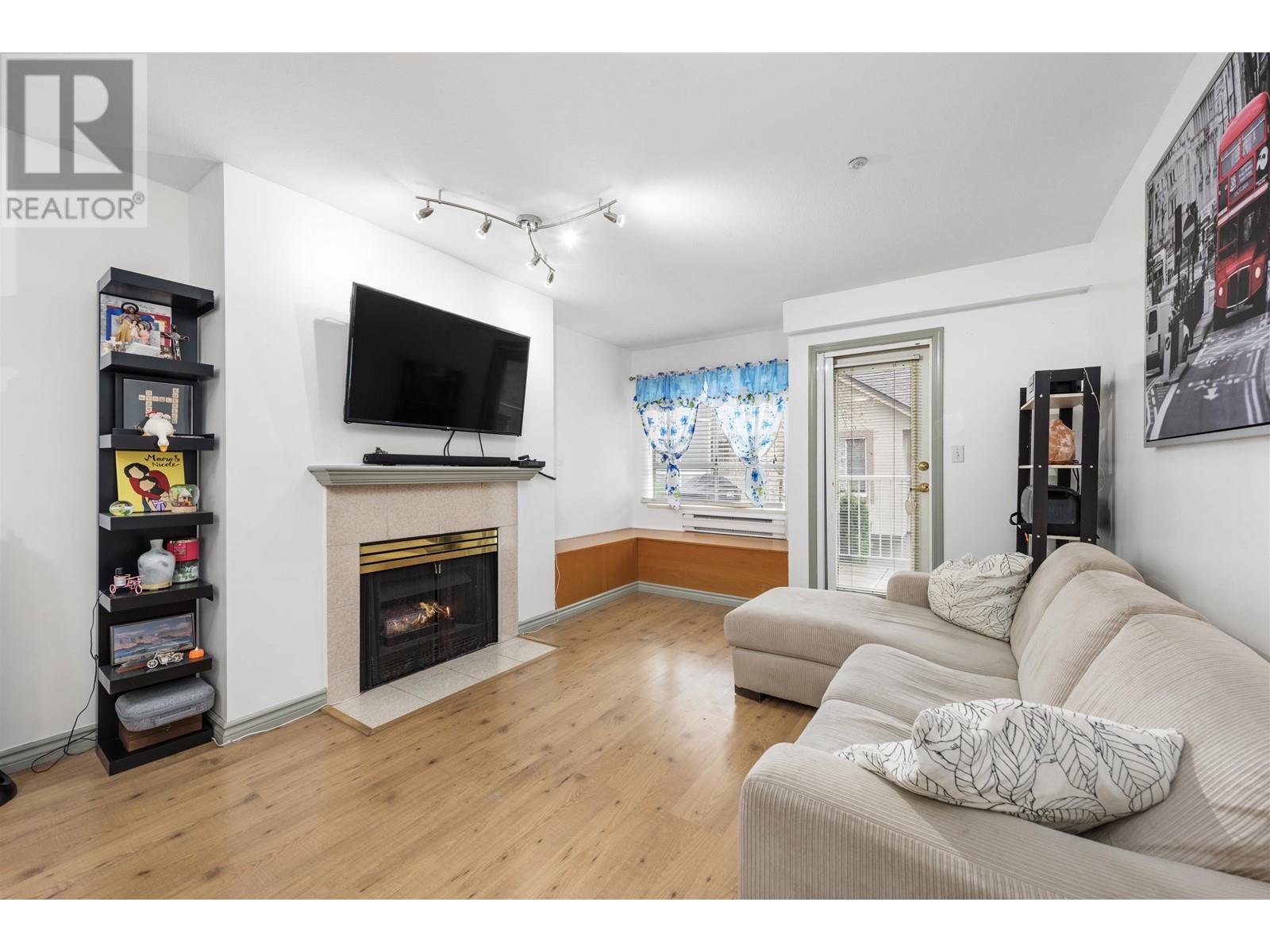 Property at 115 3400 SE MARINE DRIVE image 3