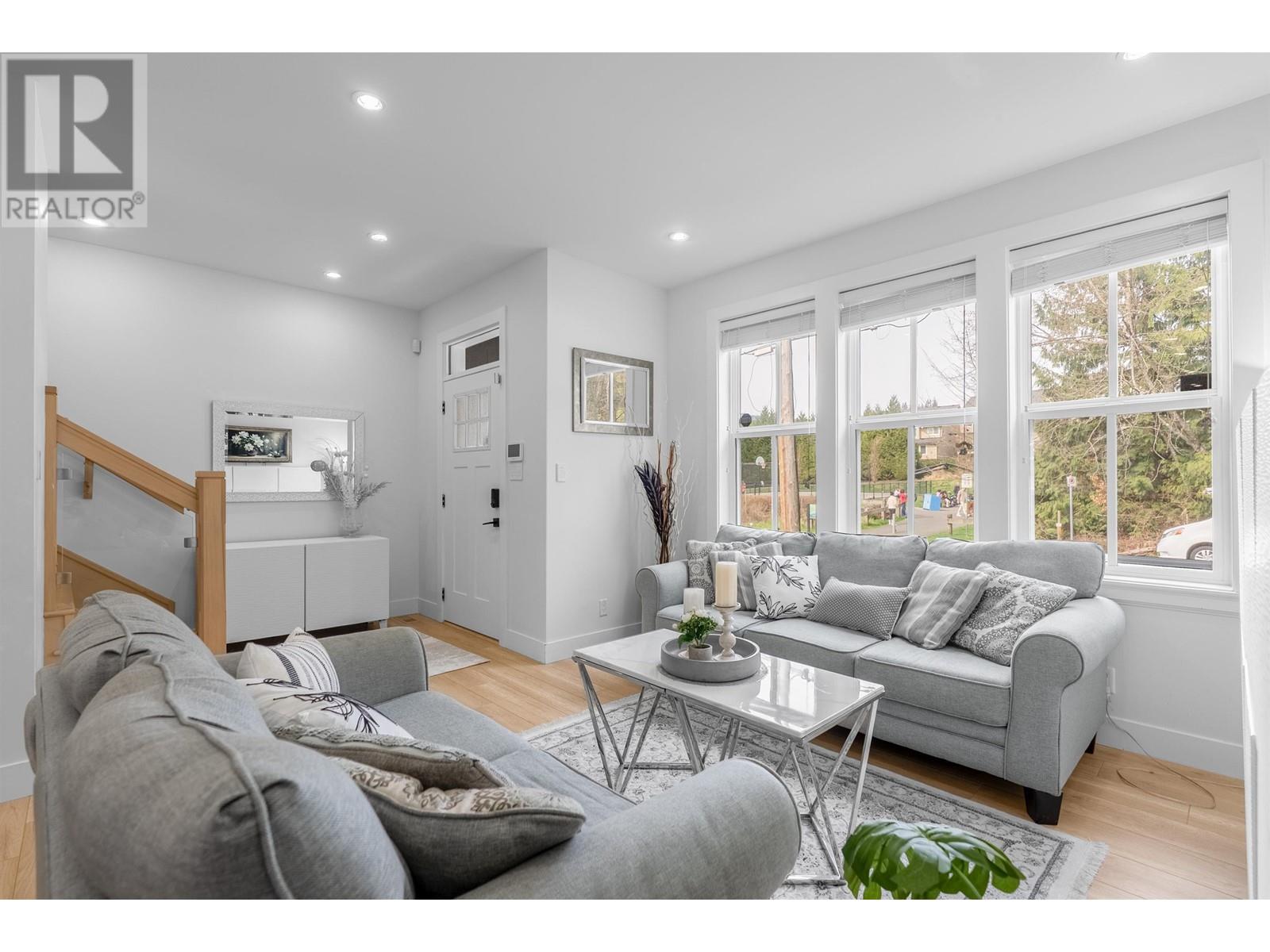 Property at 101 3416 QUEENSTON AVENUE image 4