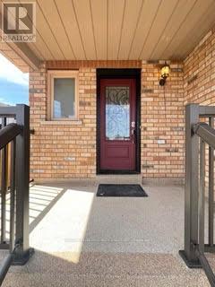Property at 128 MELVILLE AVENUE image 3