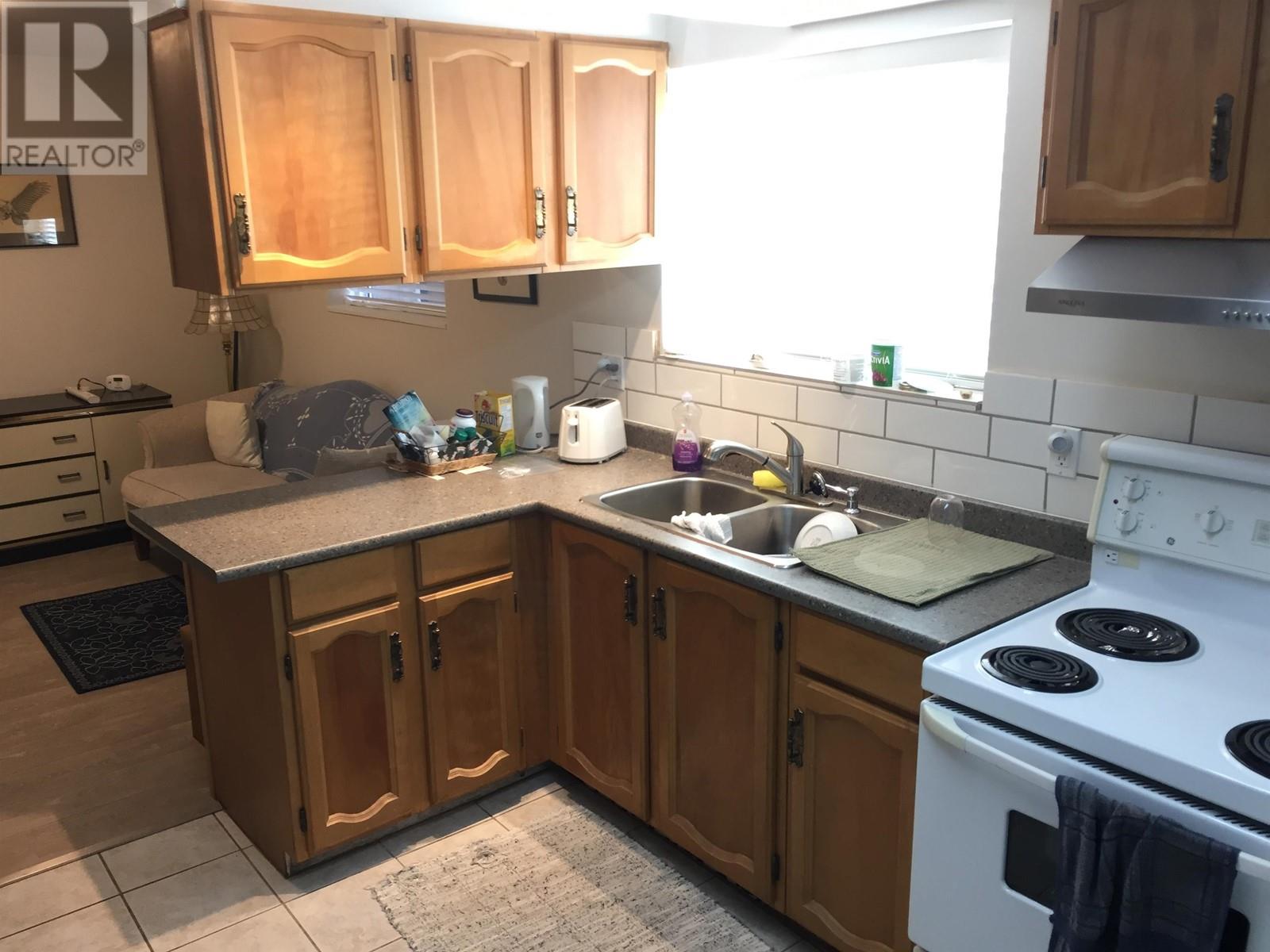 2754 E 26th Avenue, Vancouver, British Columbia  V5R 1L2 - Photo 29 - R2983676