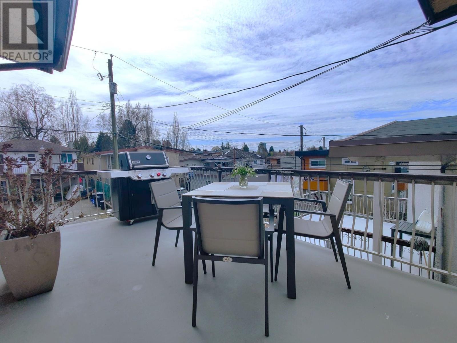 2754 E 26th Avenue, Vancouver, British Columbia  V5R 1L2 - Photo 19 - R2983676
