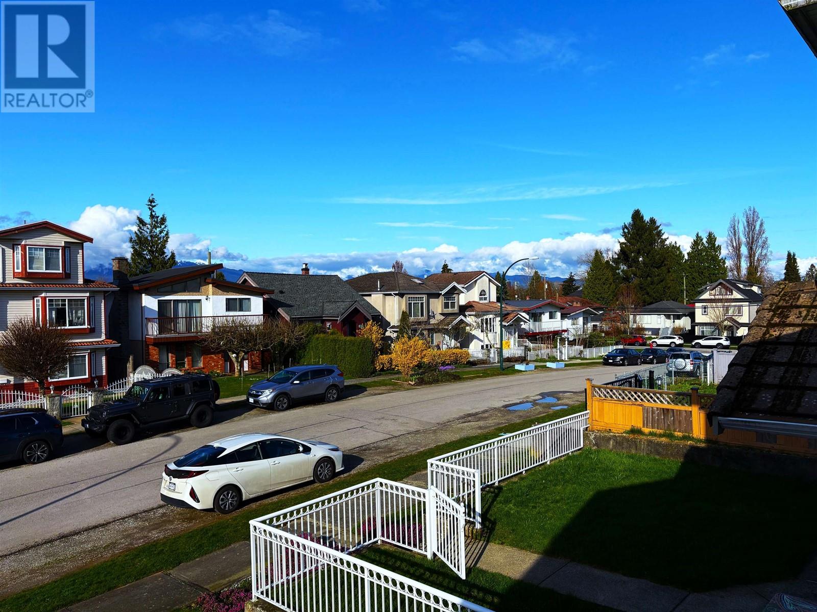 2754 E 26th Avenue, Vancouver, British Columbia  V5R 1L2 - Photo 5 - R2983676