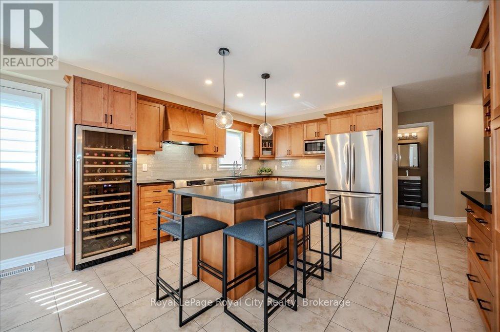 16 Hall Avenue, Guelph, Ontario  N1L 0B3 - Photo 14 - X12066826