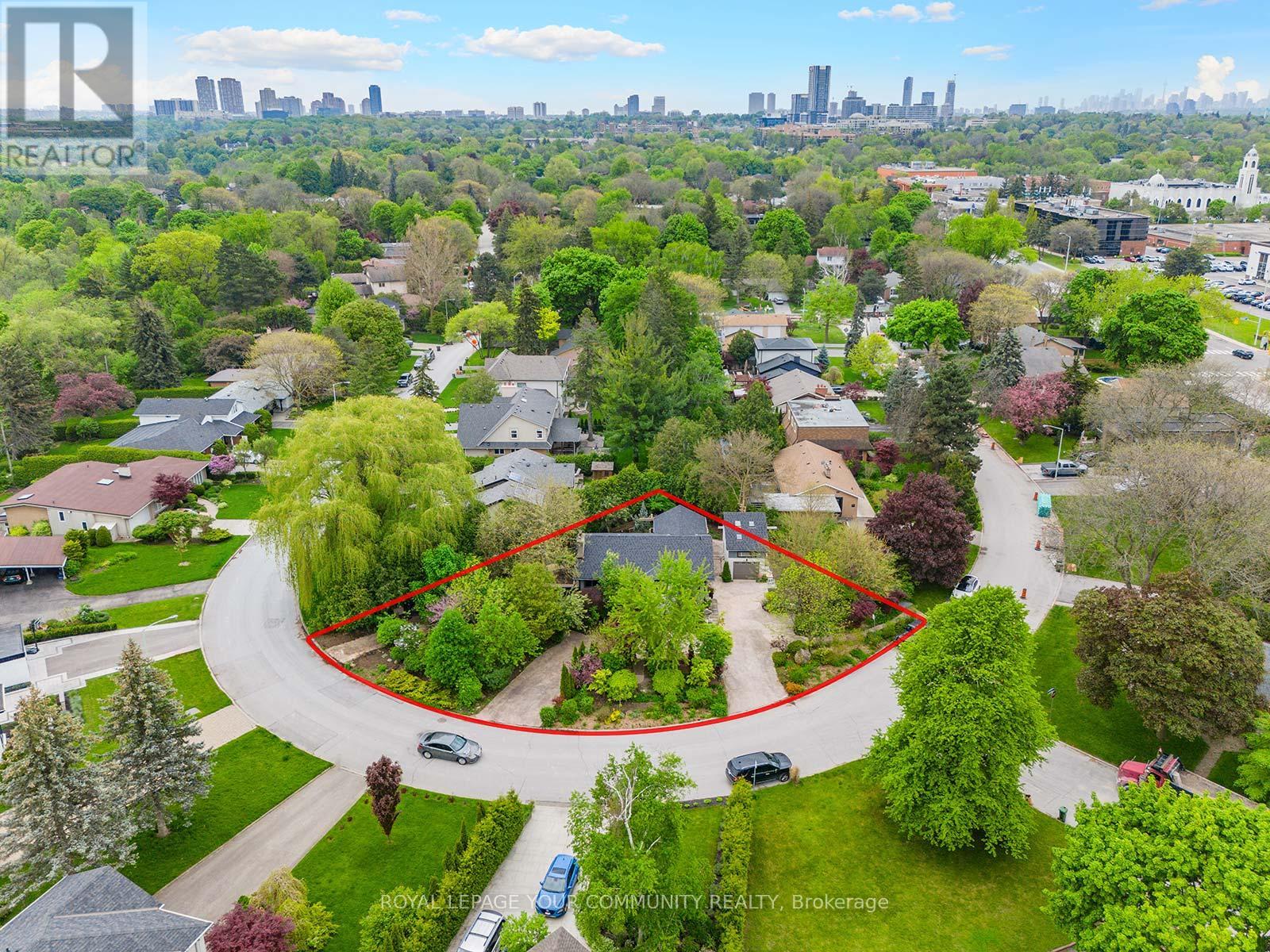 21 Yewfield Crescent, Toronto, Ontario  M3B 2Y4 - Photo 37 - C12065784