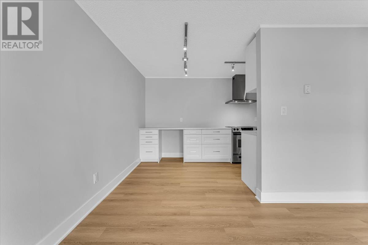 214 251 W 4th Street, North Vancouver, British Columbia  V7M 1H8 - Photo 14 - R2986288