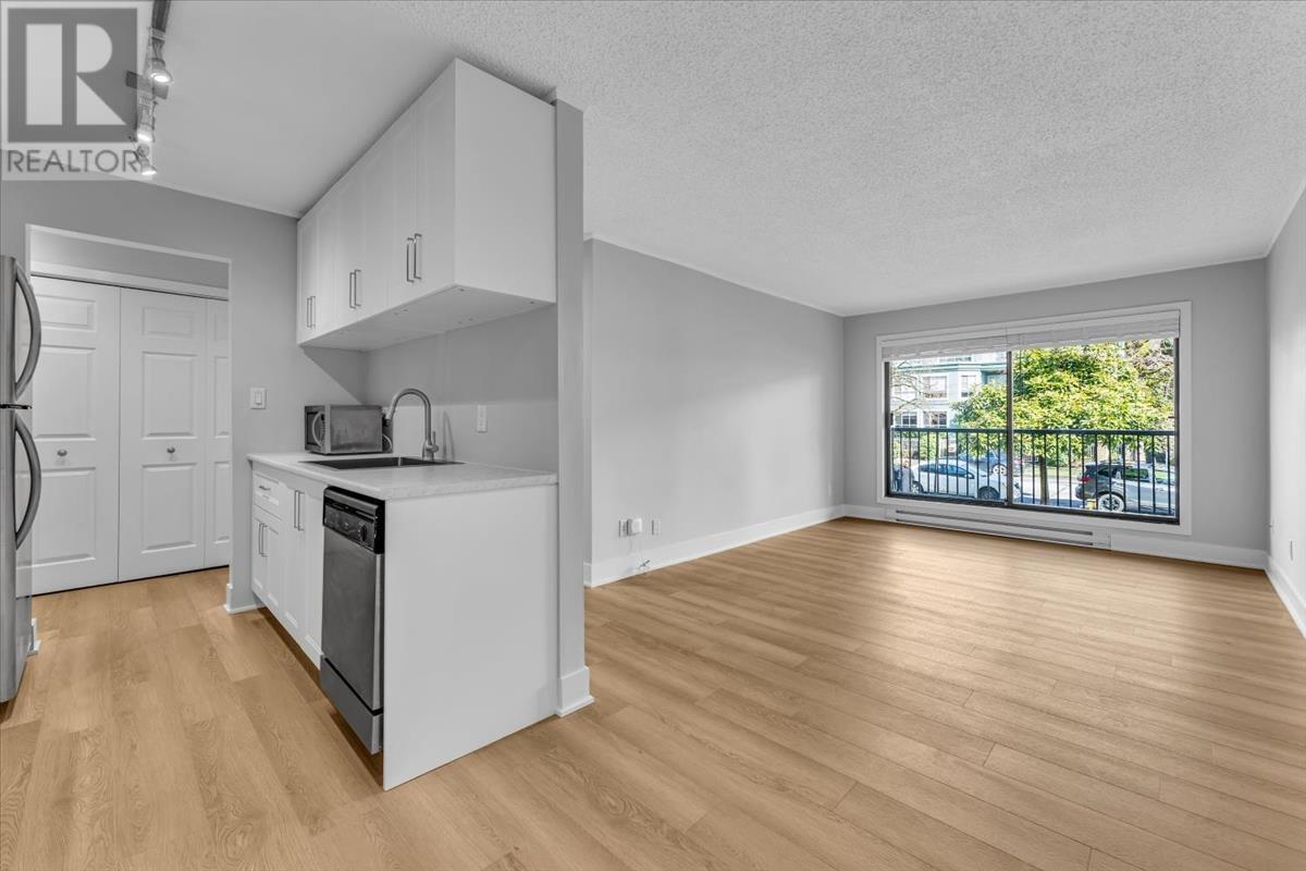 214 251 W 4th Street, North Vancouver, British Columbia  V7M 1H8 - Photo 13 - R2986288