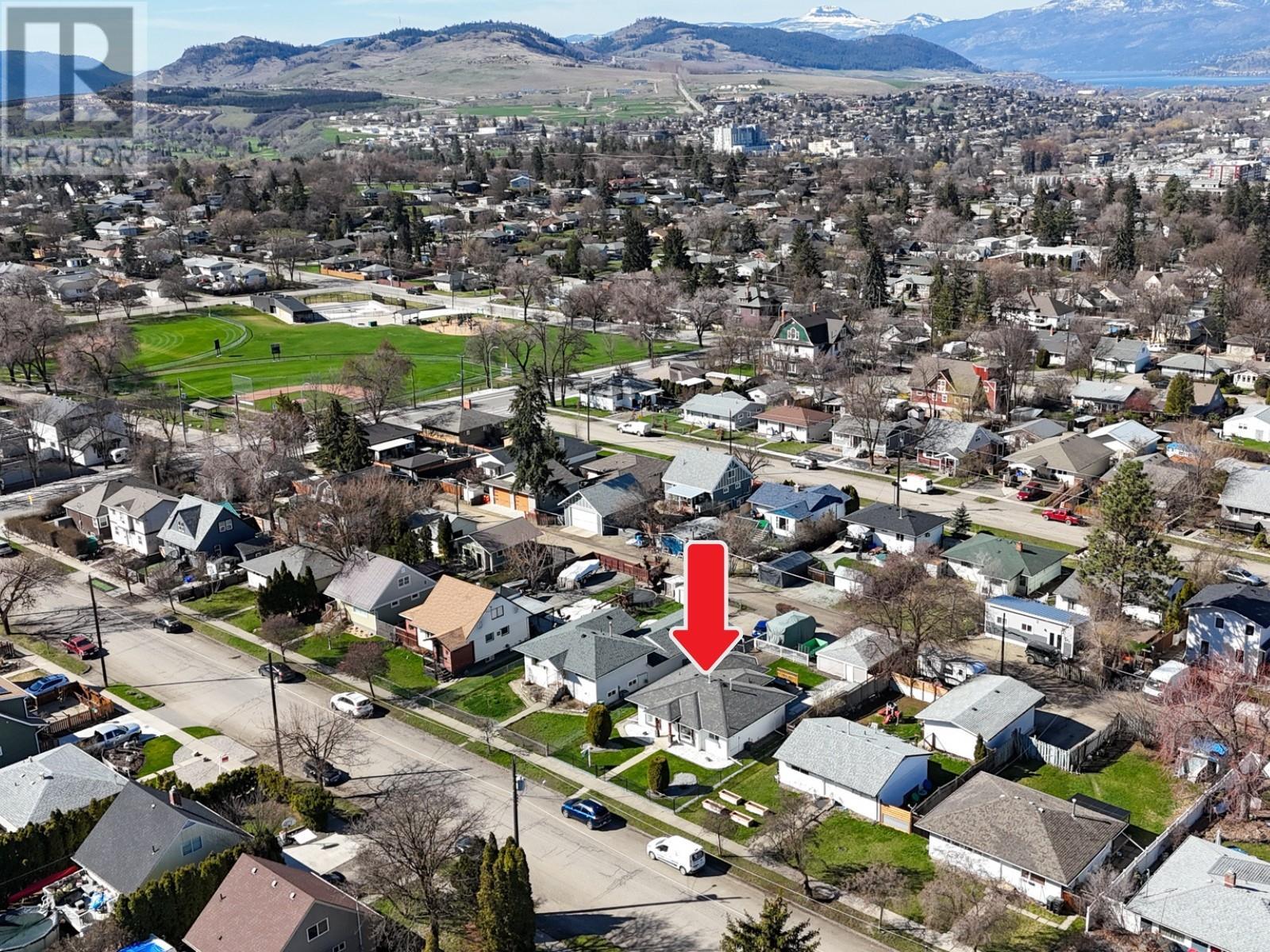 Property at 3302 16 Street image 2