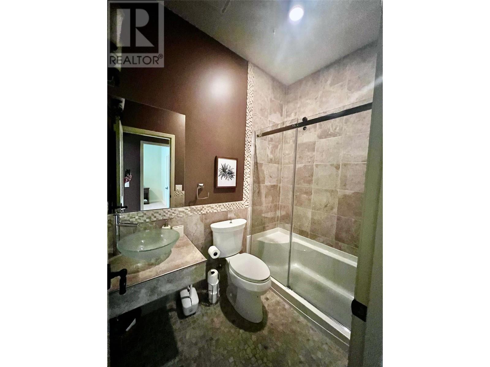 200 Harvest Court, Vernon, British Columbia  V1H 1Z8 - Photo 59 - 10341613