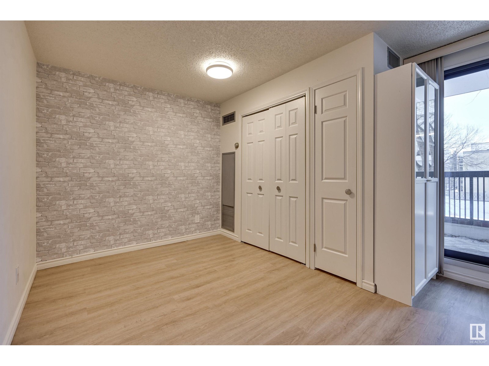 #203 11503 100 Av Nw, Edmonton, Alberta  T5K 2K7 - Photo 6 - E4429498