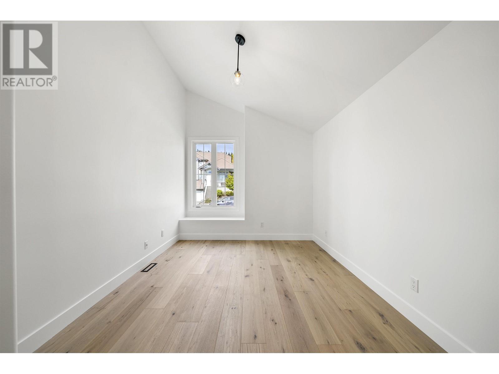 1 Cedarwood Court, Port Moody, British Columbia  V3H 4W2 - Photo 29 - R2977399