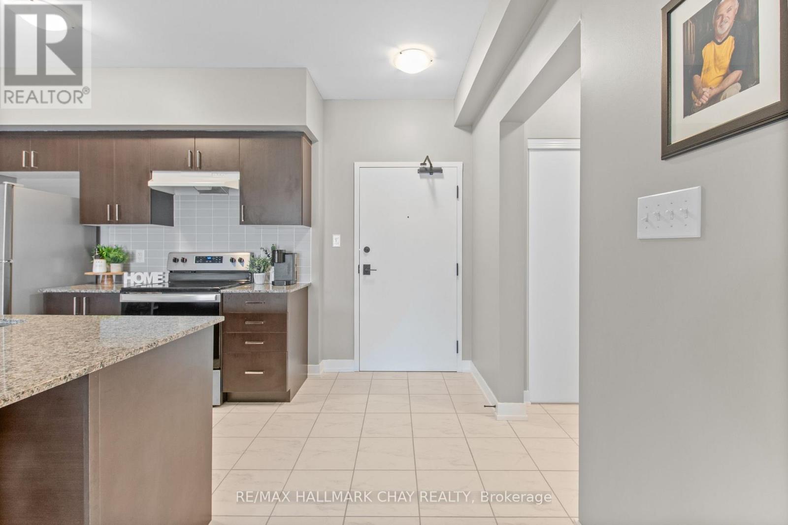Property at 211 - 4 SPICE WAY image 3