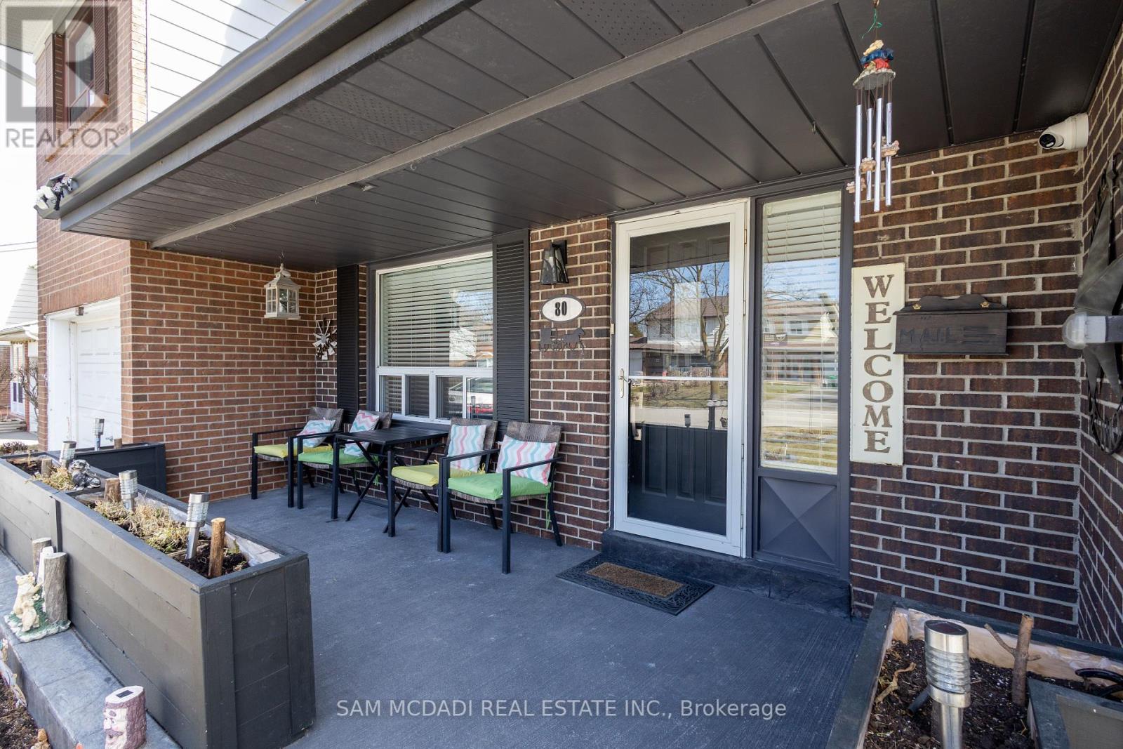Property at 80 LONGBOURNE CRESCENT image 3