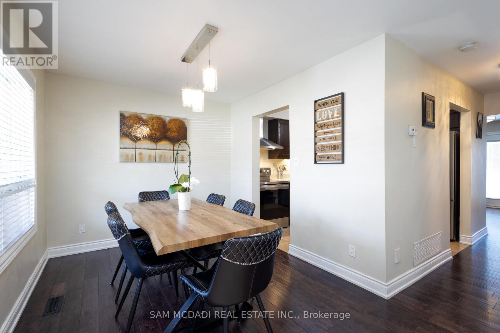 Property at 80 LONGBOURNE CRESCENT image 4