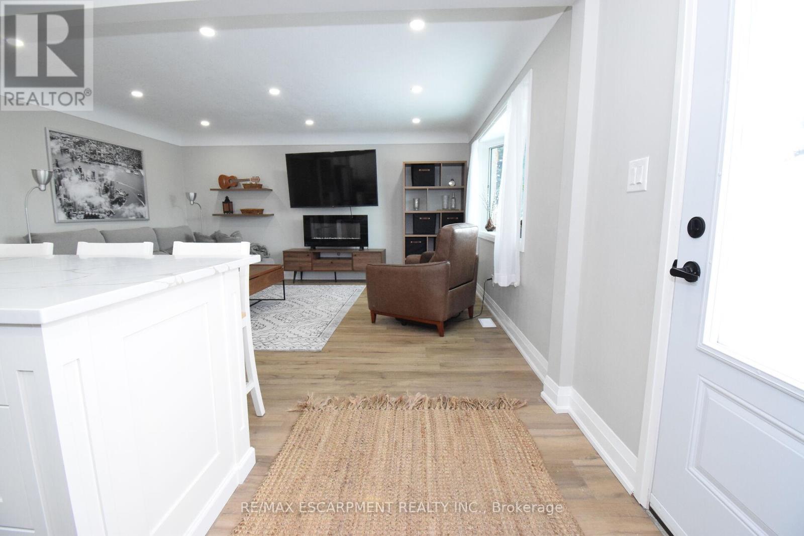 Property at 176 EAST 43RD STREET image 4