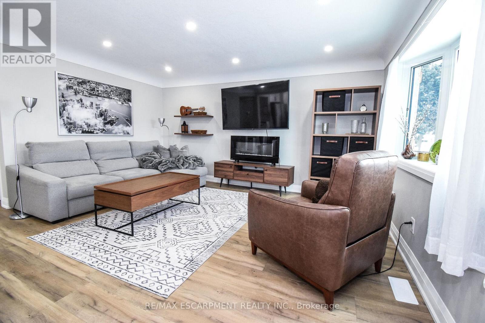 Property at 176 EAST 43RD STREET image 5
