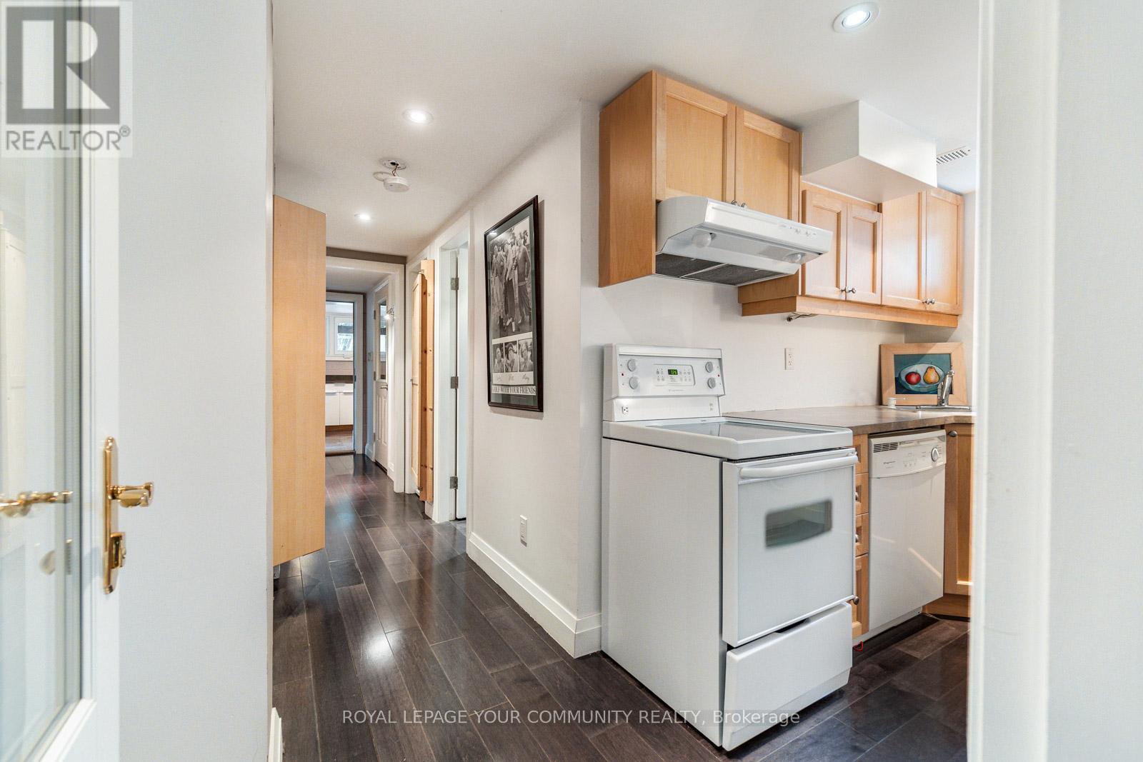 21 Yewfield Crescent, Toronto, Ontario  M3B 2Y4 - Photo 22 - C12065784