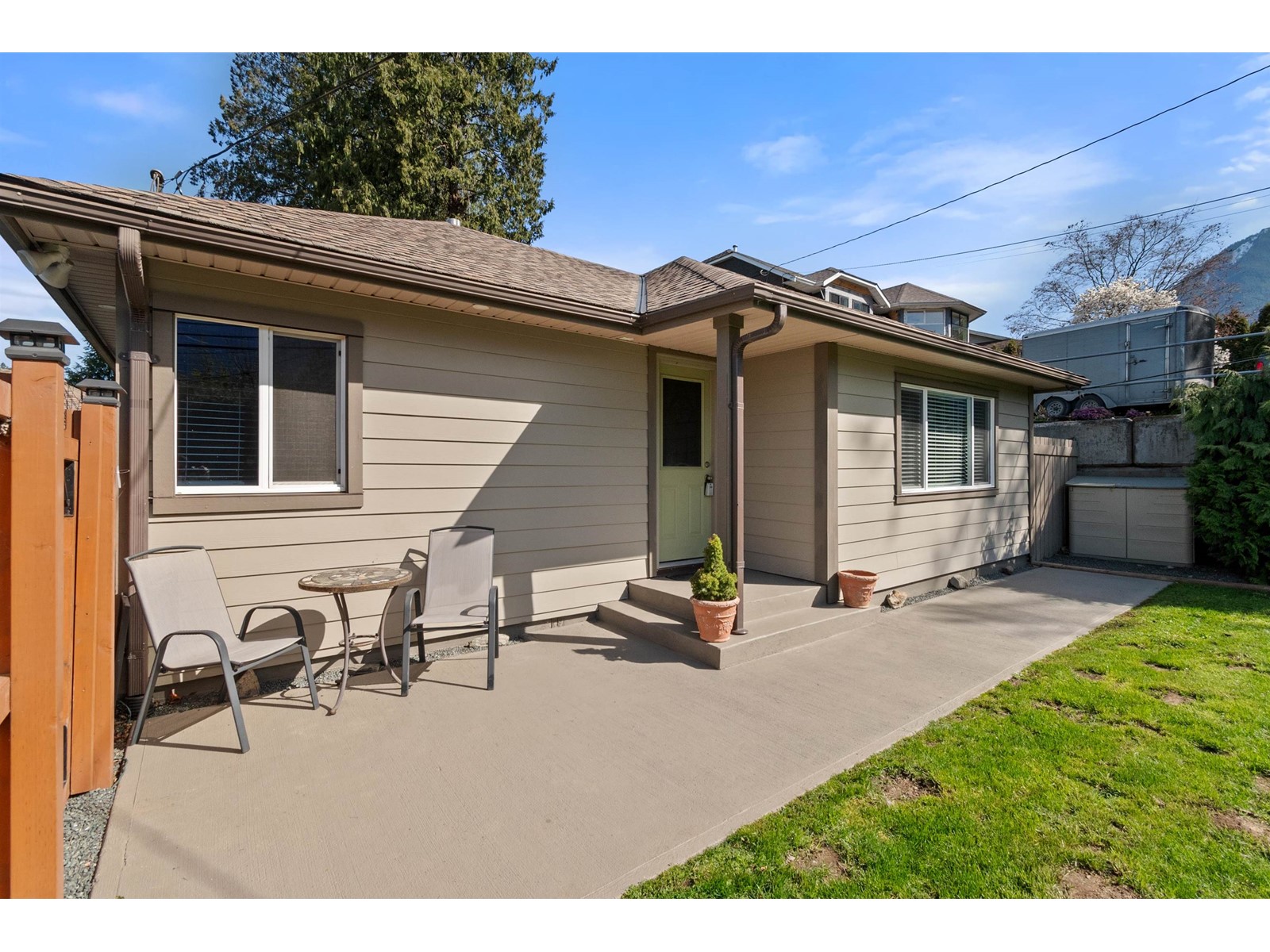 Property at 52545 YALE ROAD image 4