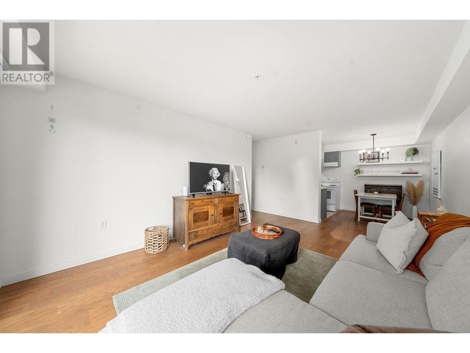 204 357 E 2nd Street, North Vancouver, British Columbia  V7L 1C6 - Photo 32 - R2986743