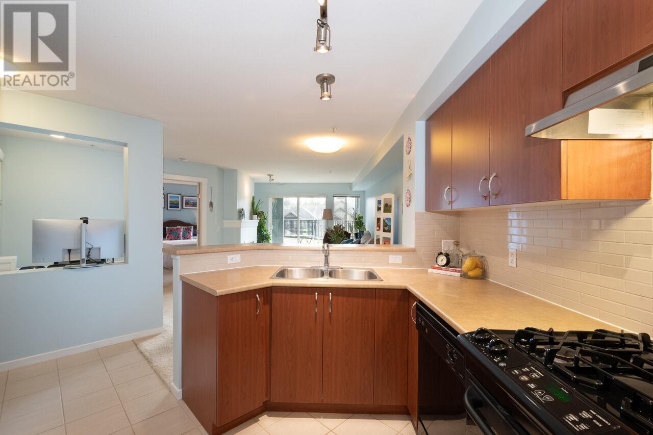 213 9098 Halston Court, Burnaby, British Columbia  V3N 0A6 - Photo 20 - R2986744