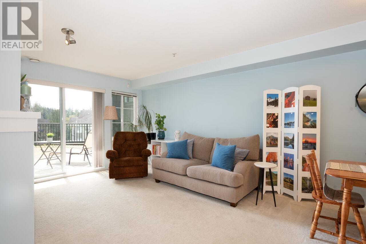213 9098 Halston Court, Burnaby, British Columbia  V3N 0A6 - Photo 5 - R2986744