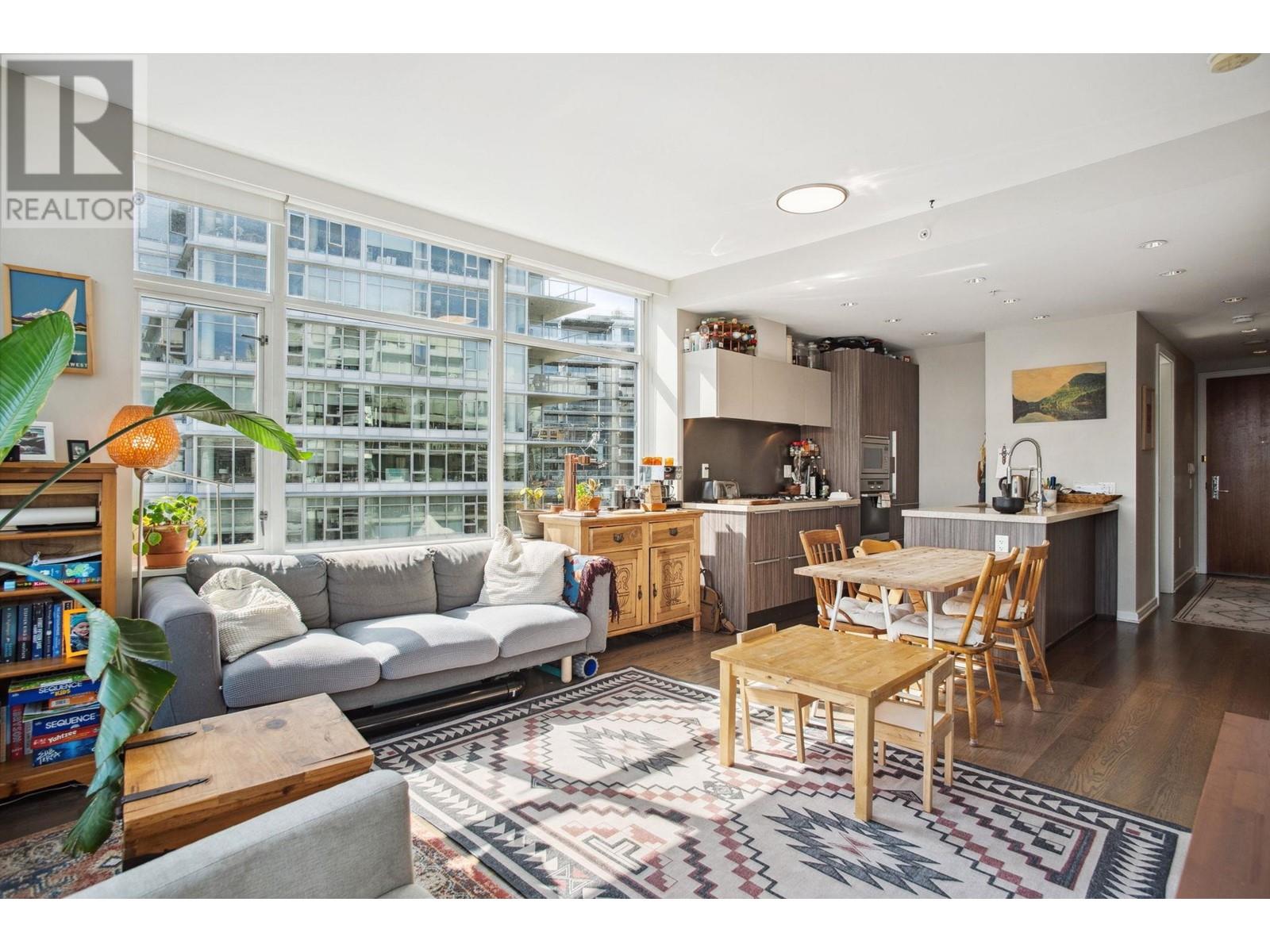 904 181 W 1st Avenue, Vancouver, British Columbia  V5Y 0E3 - Photo 3 - R2986788