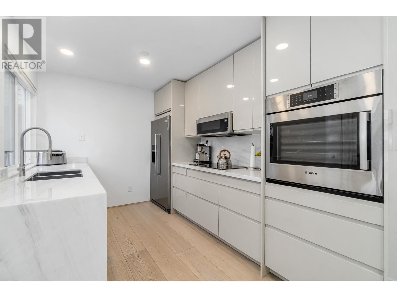 12 230 W 13 Street, North Vancouver, British Columbia  V7M 1N7 - Photo 11 - R2986802