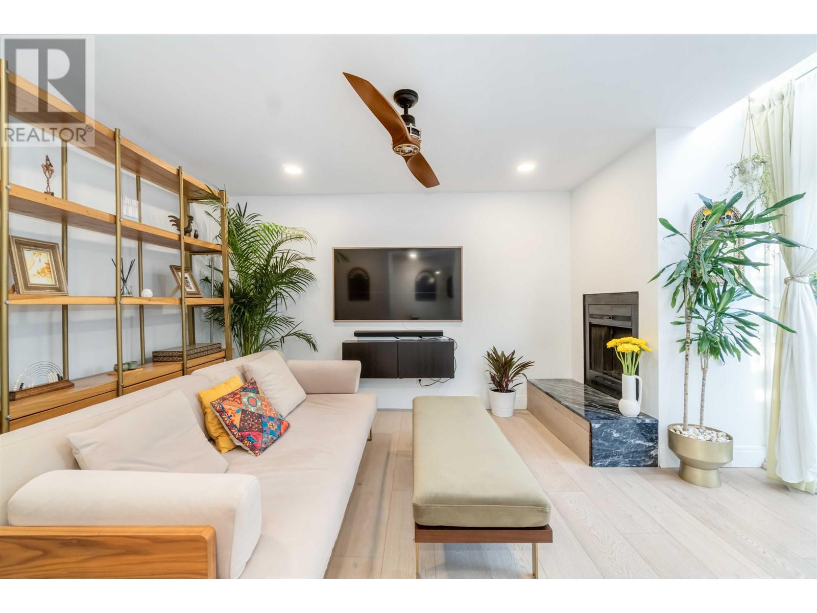 Property at 12 230 W 13 STREET image 4