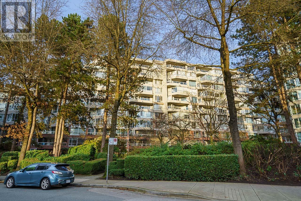 1102 518 Moberly Road, Vancouver, British Columbia  V5Z 4G3 - Photo 2 - R2986821
