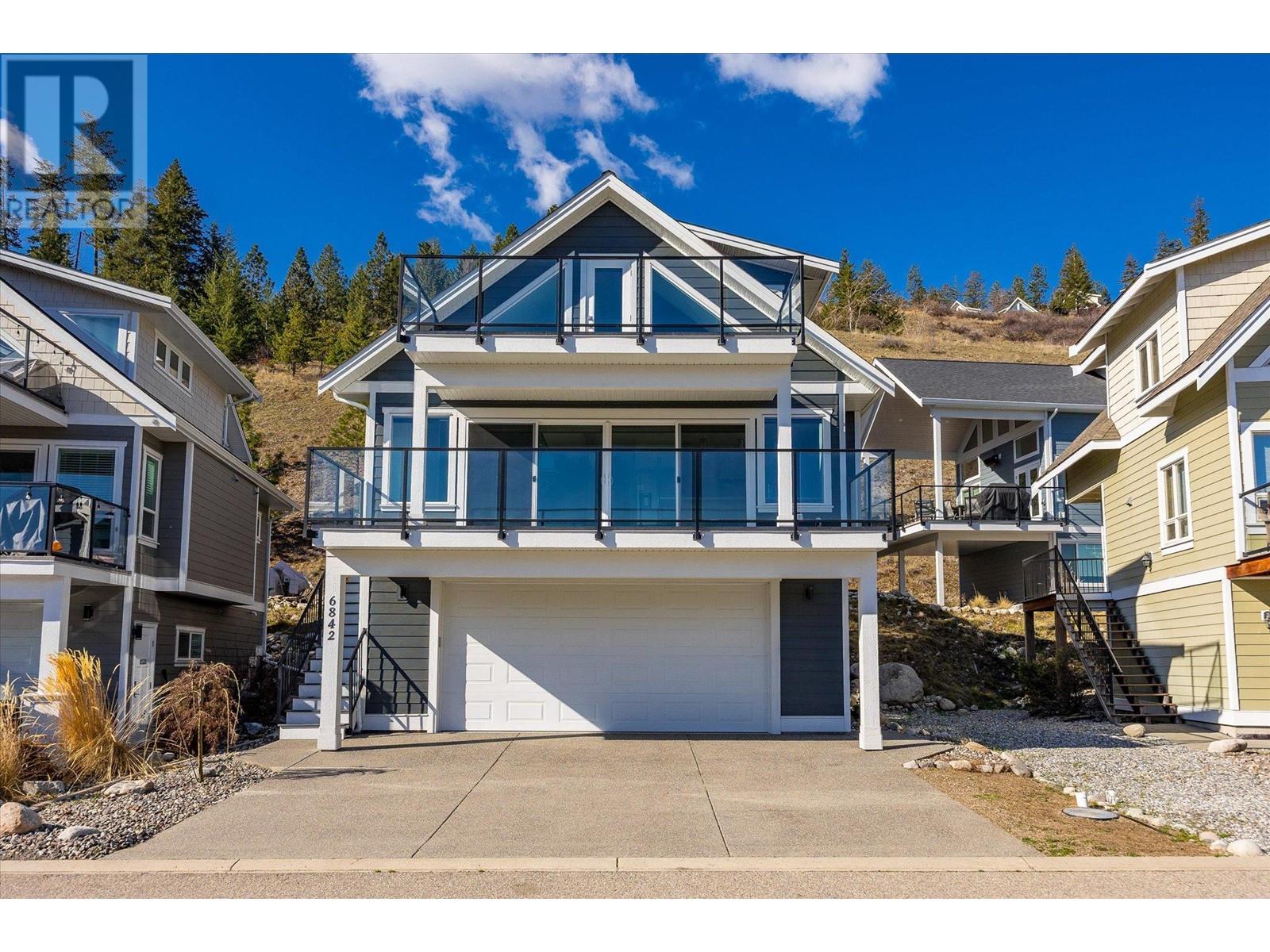 6842 Madrid Way, kelowna, British Columbia V1Z3R8