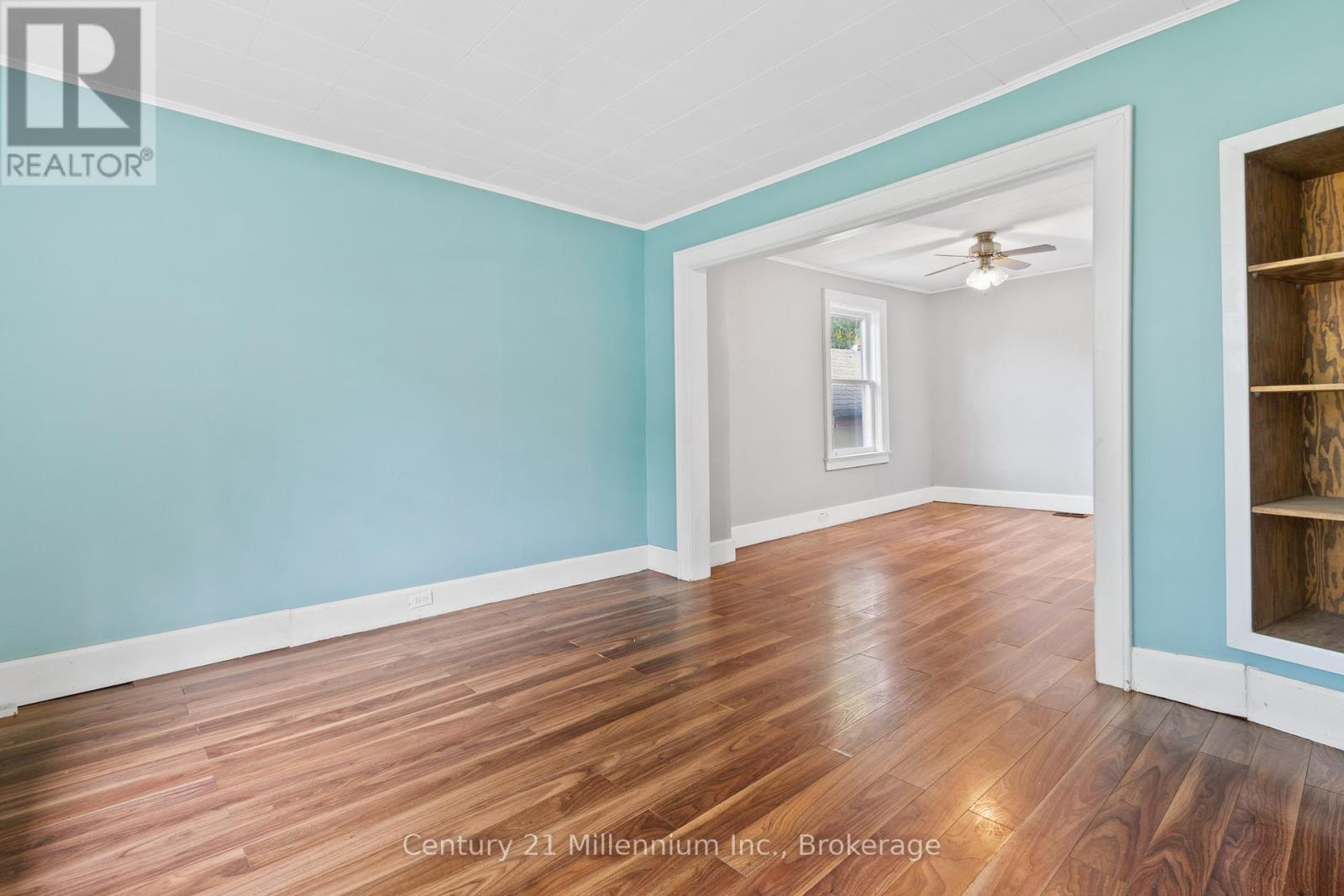 223 St Vincent Street, Meaford, Ontario  N4L 1C1 - Photo 12 - X12066954