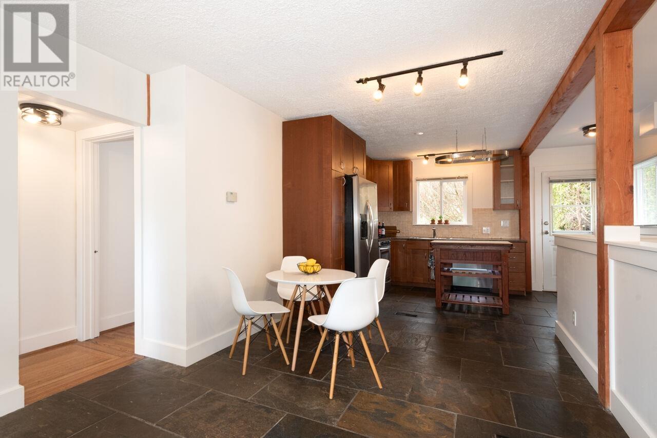 1338 W 17th Street, North Vancouver, British Columbia  V7P 1W4 - Photo 8 - R2986768
