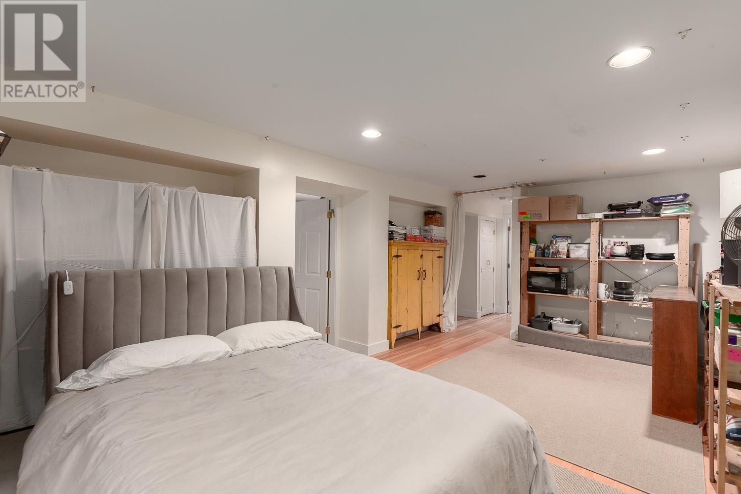 1981 W 19th Avenue, Vancouver, British Columbia  V6J 2P2 - Photo 25 - R2986806