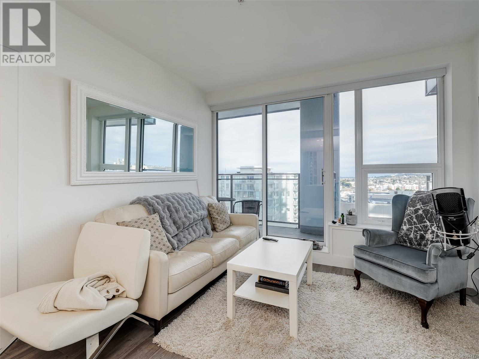 Property at 1404 777 Herald St image 3
