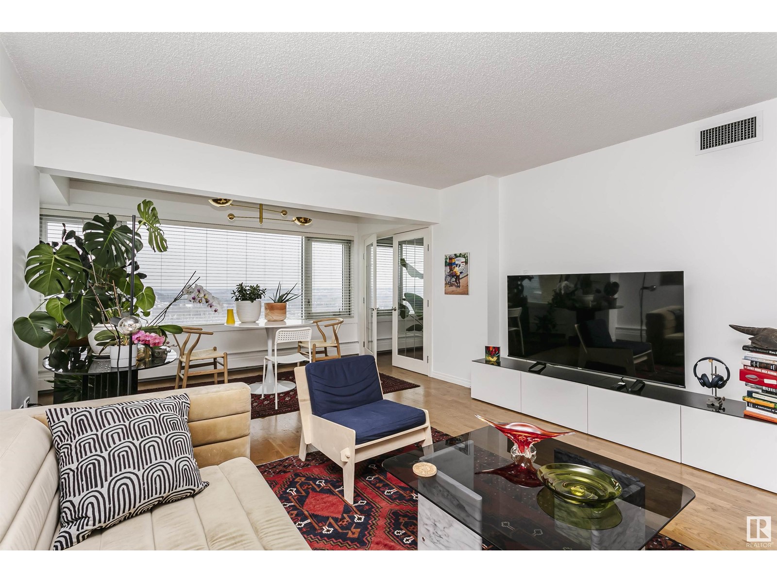 #502 10011 123 St Nw, Edmonton, Alberta  T5N 1M9 - Photo 1 - E4426398