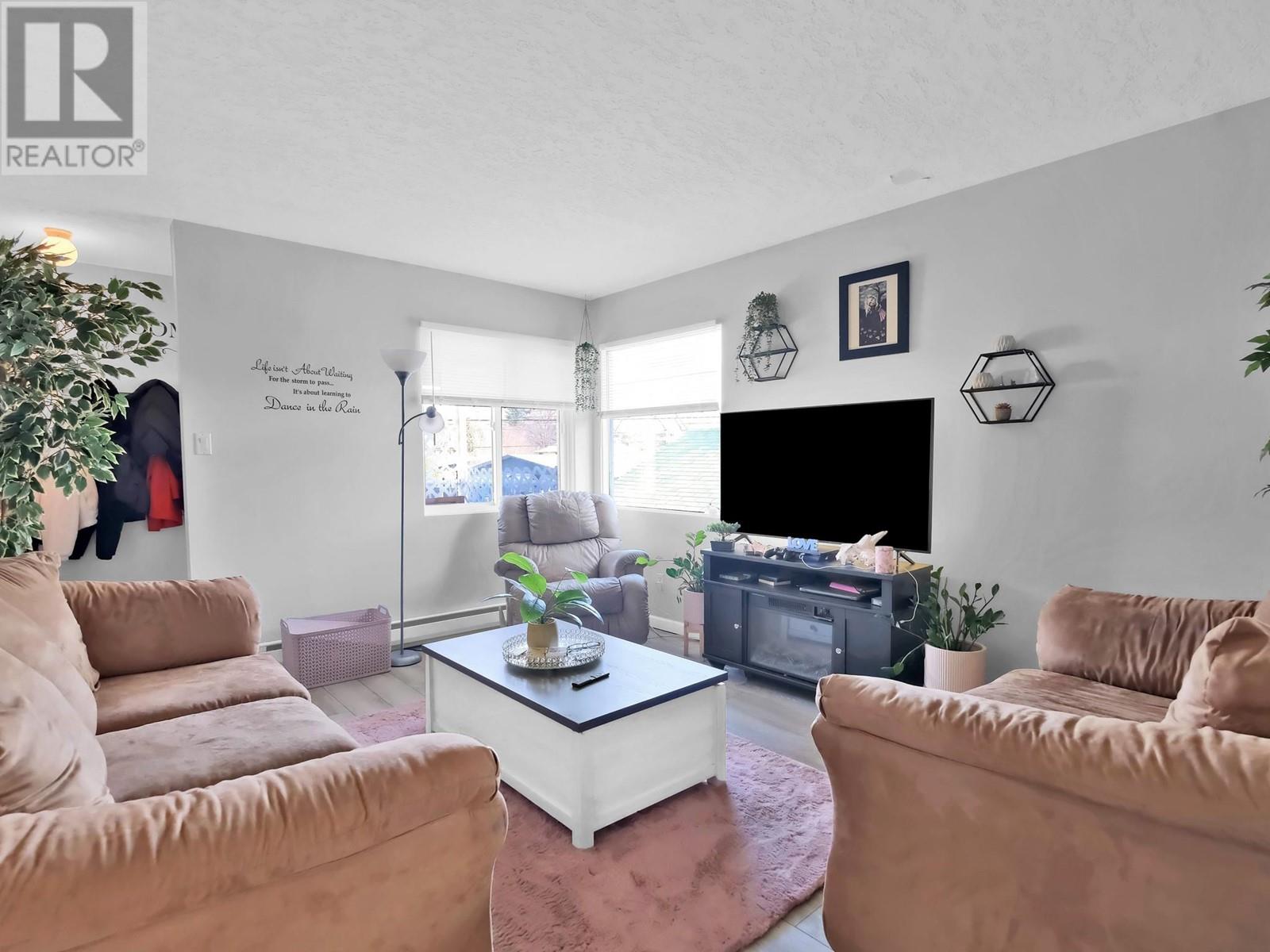 Property at 654 Wade Avenue W Unit# #101 & #102 image 4