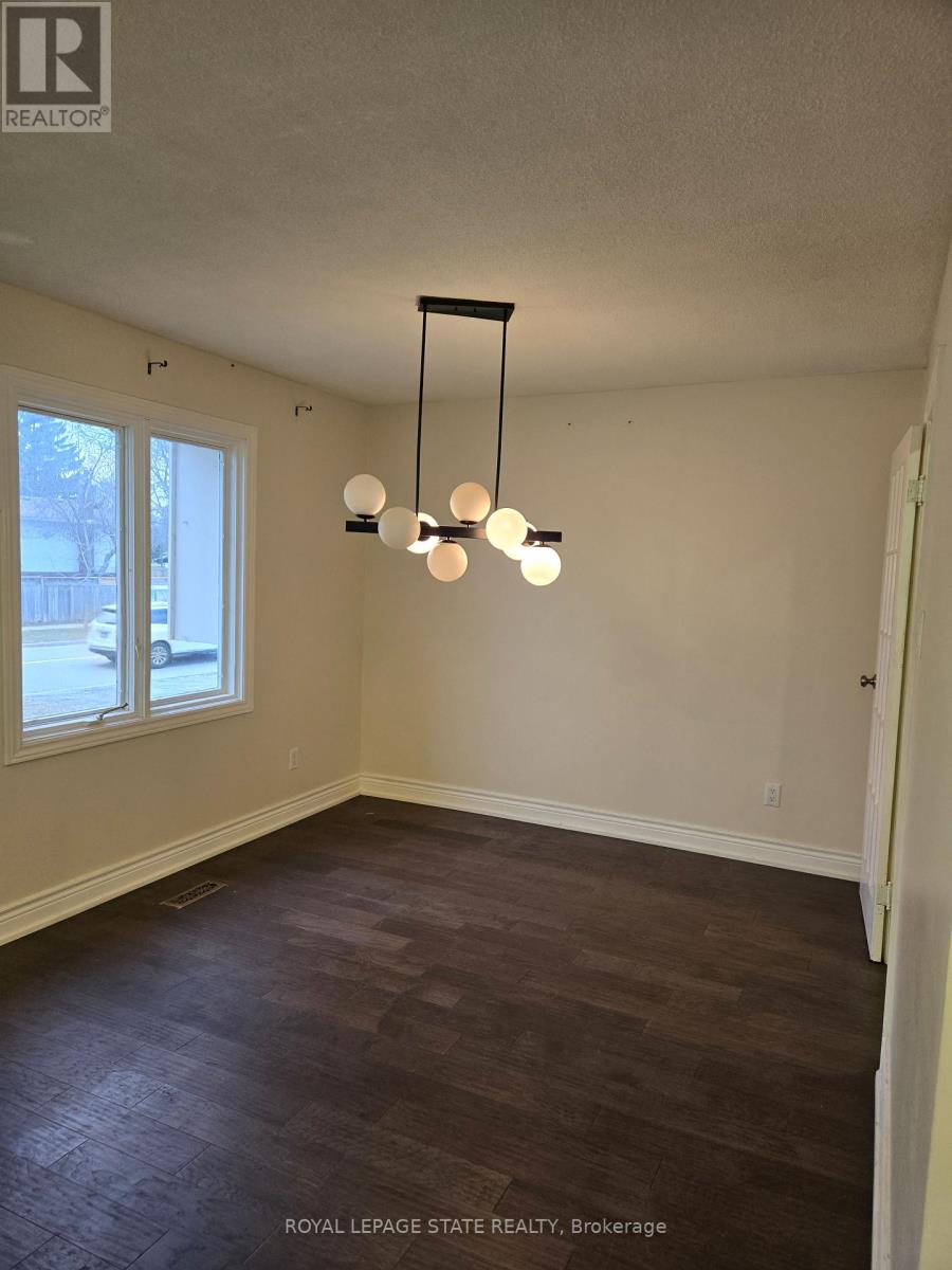 2380 Bridge Road, Oakville, Ontario  L6L 2G6 - Photo 10 - W12066897