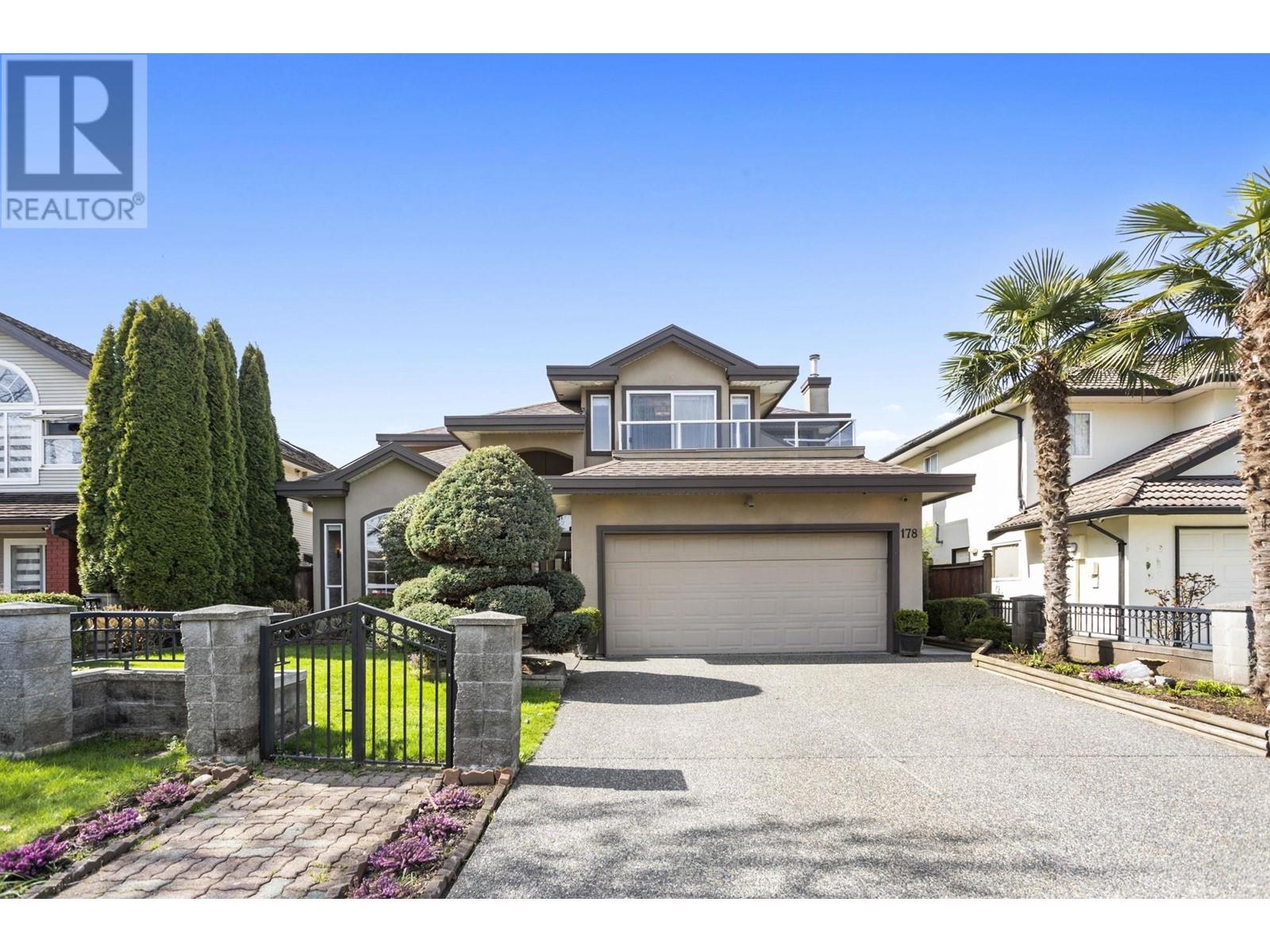 178 Spagnol Street, New Westminster, British Columbia  V3M 6T6 - Photo 2 - R2986661