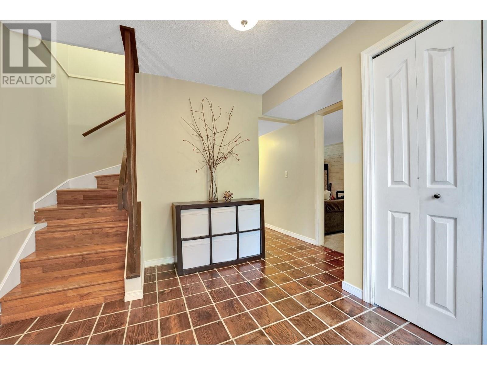 1 Mcnair Bay, Port Moody, British Columbia  V3H 3N8 - Photo 18 - R2986752