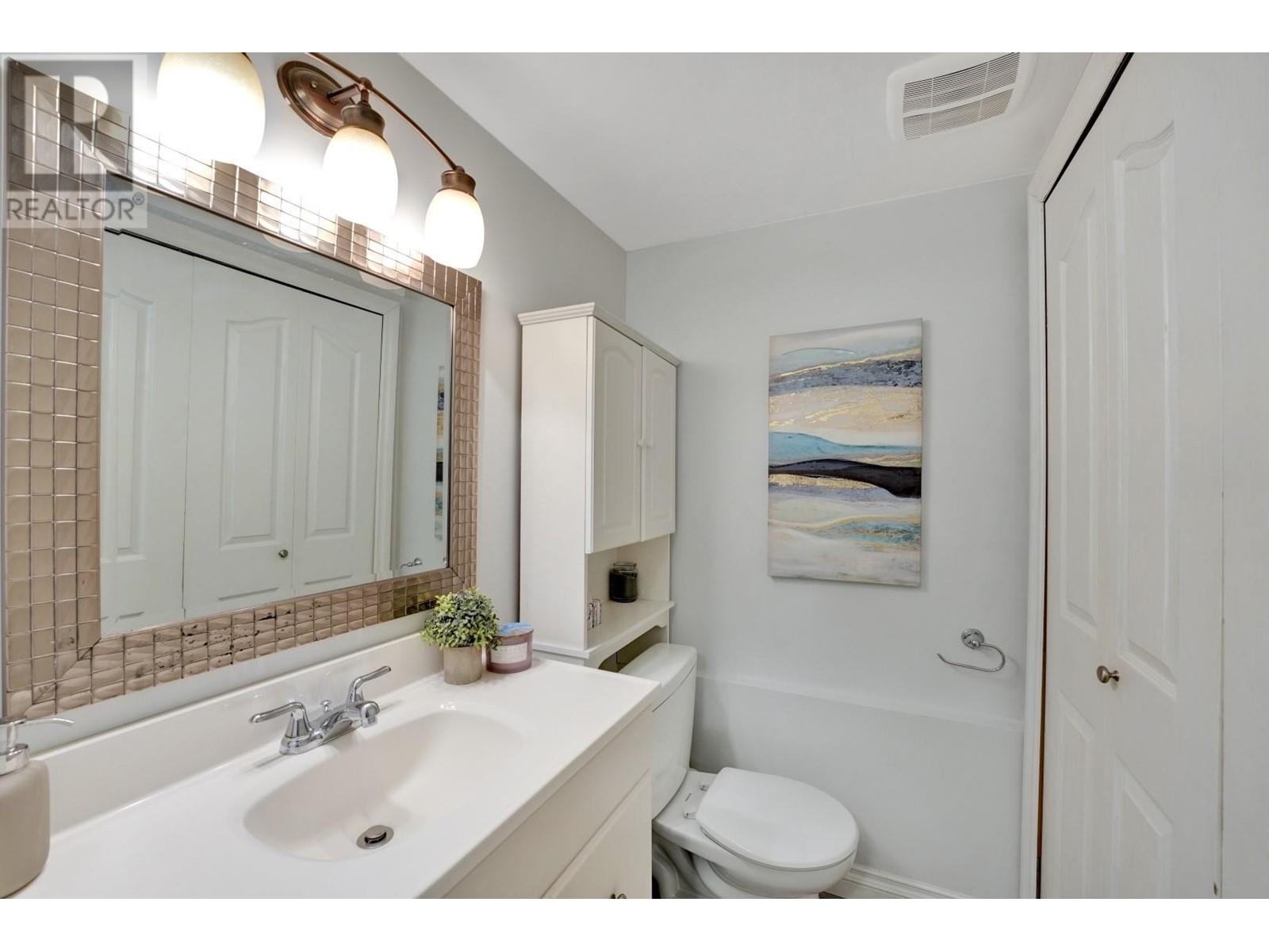 1 Mcnair Bay, Port Moody, British Columbia  V3H 3N8 - Photo 27 - R2986752
