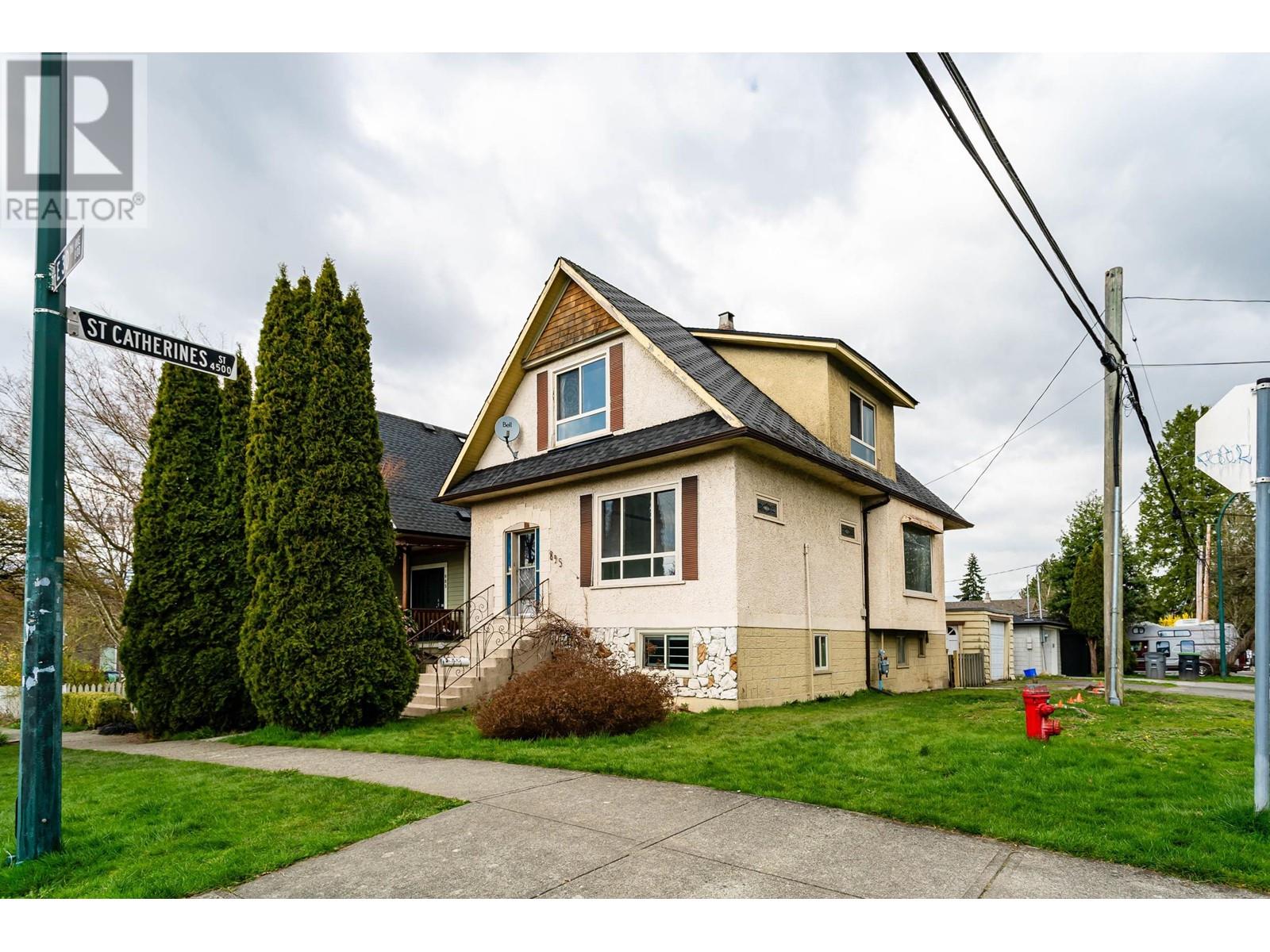 895 E 30th Avenue, Vancouver, British Columbia  V5V 2W2 - Photo 2 - R2986598
