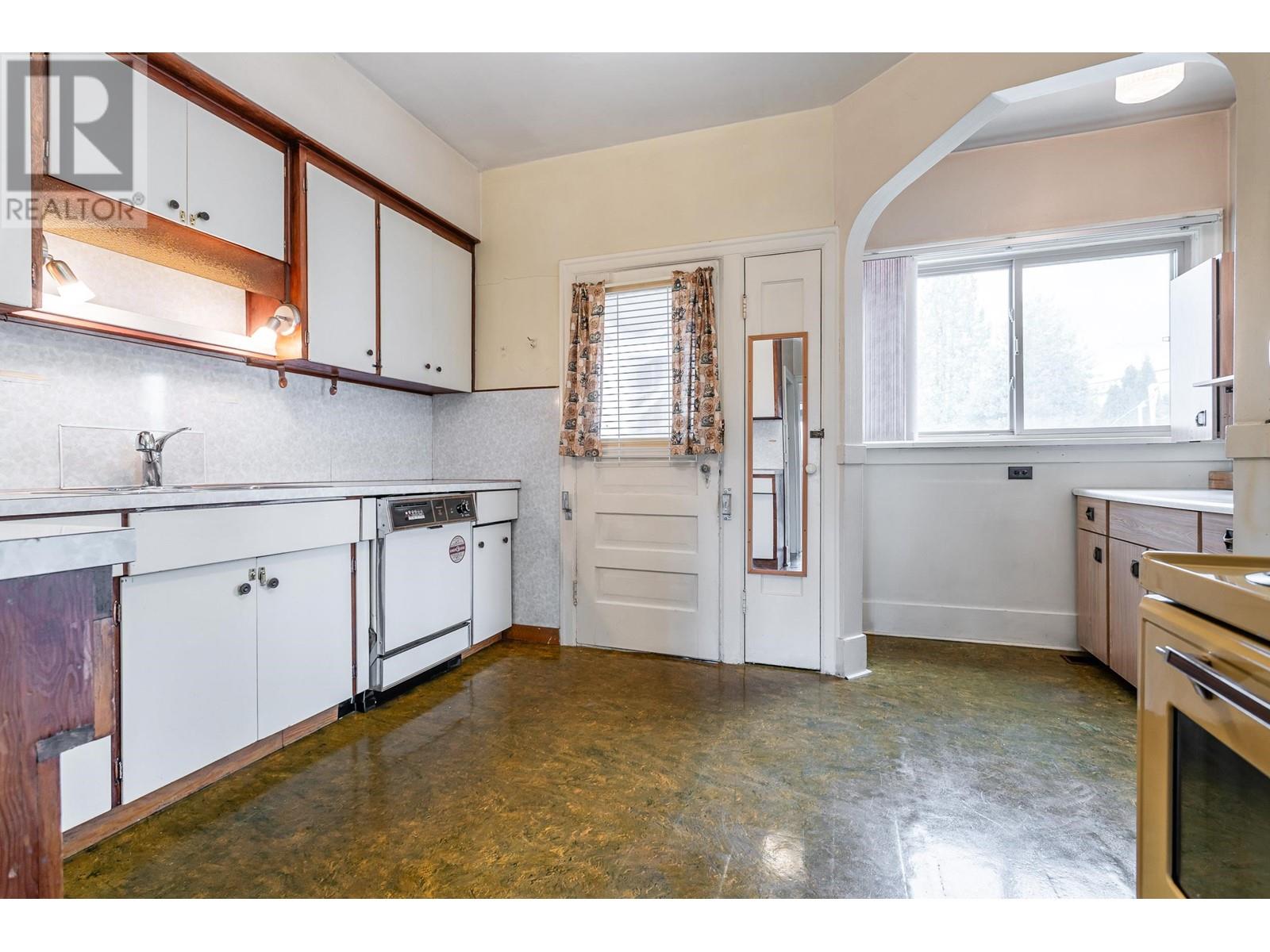 895 E 30th Avenue, Vancouver, British Columbia  V5V 2W2 - Photo 14 - R2986598
