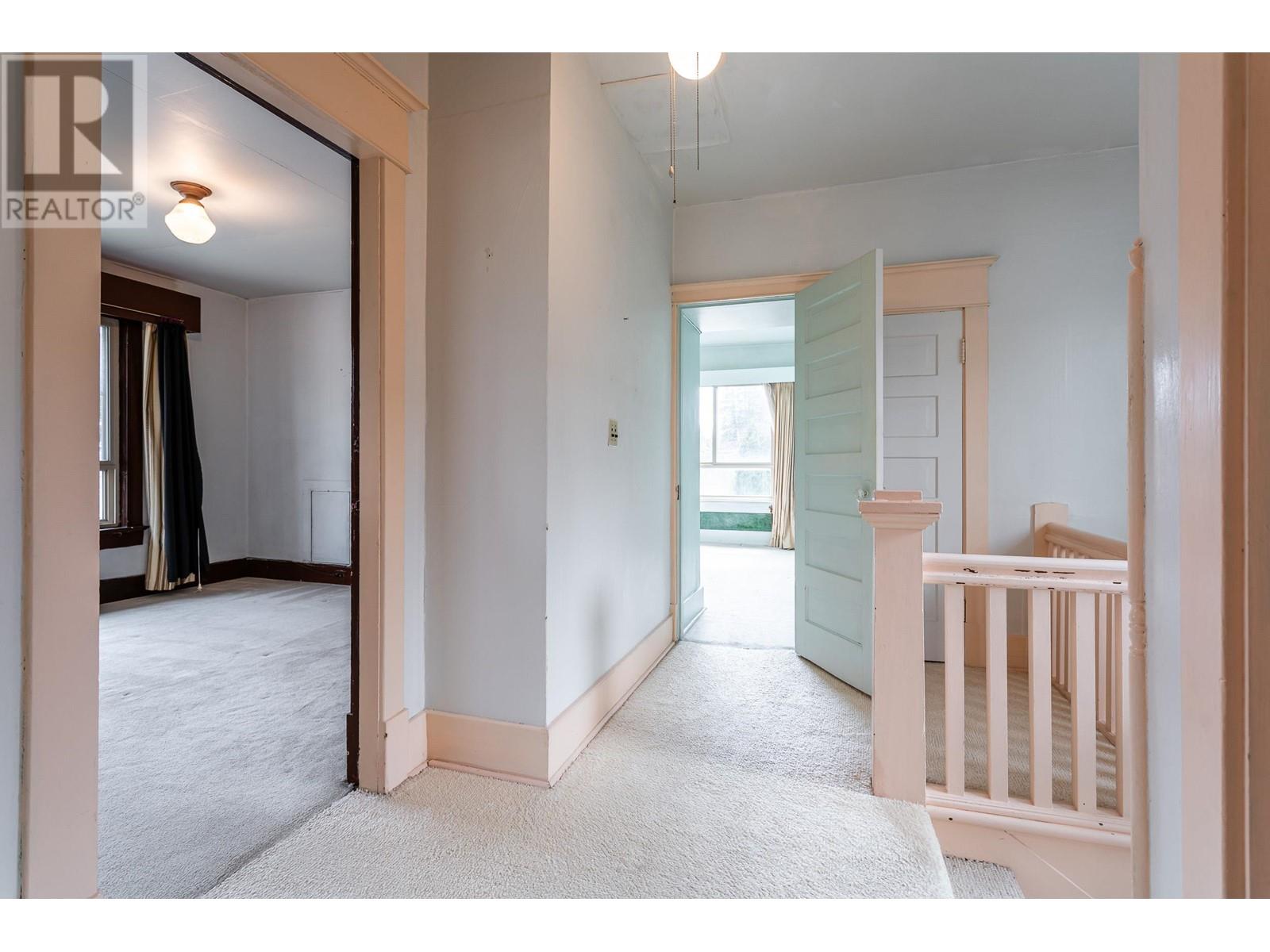 895 E 30th Avenue, Vancouver, British Columbia  V5V 2W2 - Photo 17 - R2986598