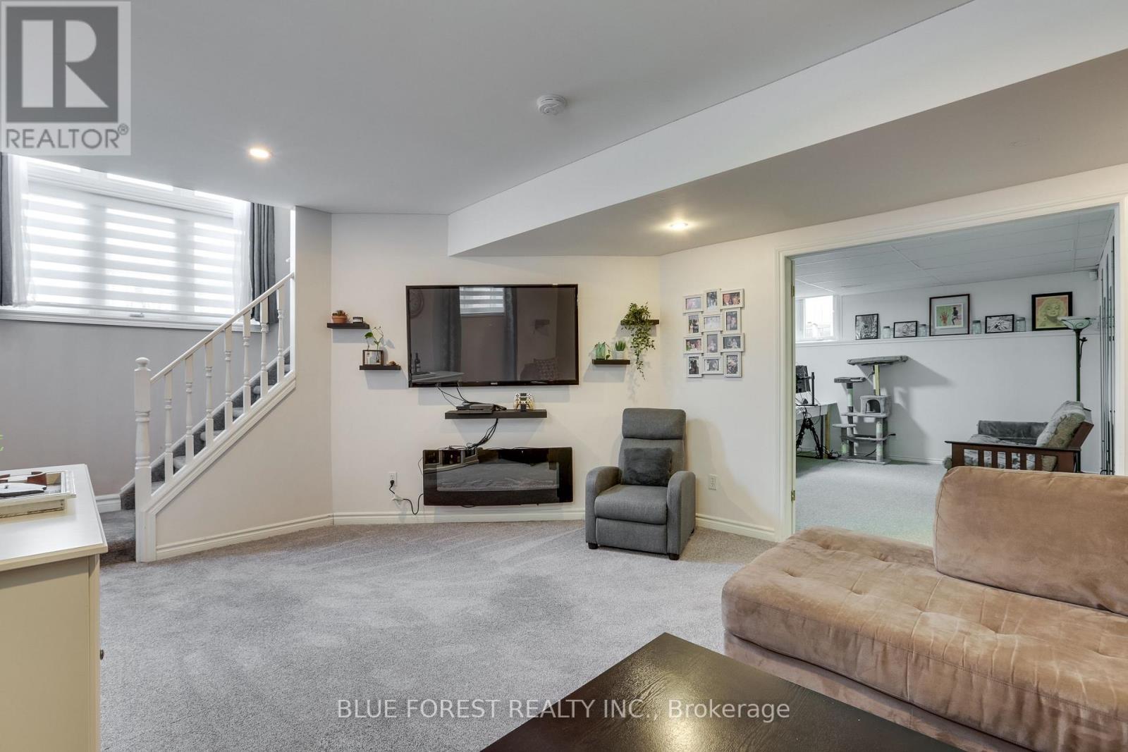Photo 16 of 28 for 1631 Marconi Boulevard