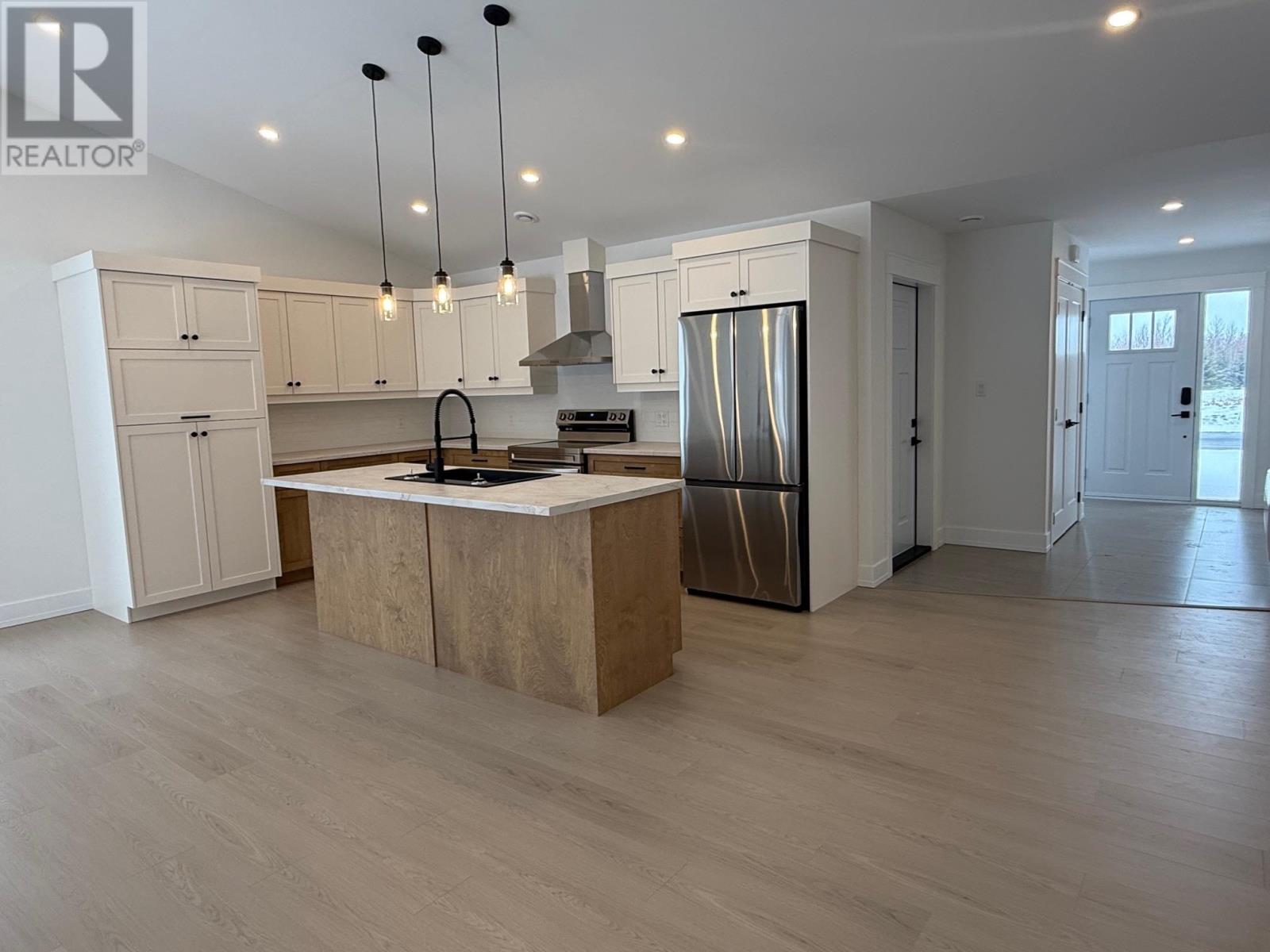 Property at 154 Key Avenue image 4