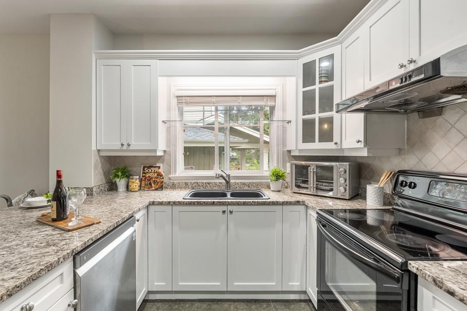 37 8717 159 Street, Surrey, British Columbia  V4N 5R9 - Photo 14 - R2984072