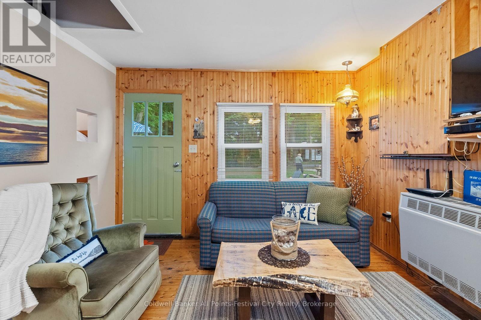 11 Melbourne Street, Ashfield-Colborne-Wawanosh, Ontario  N7A 3X8 - Photo 5 - X12066981